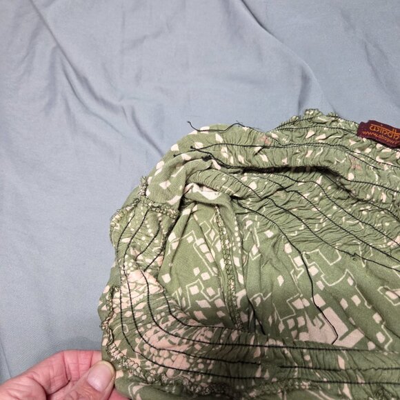 Windhorse Green Maxi Dress with Smocked Waist – Size Appears Large - Picture 7 of 7